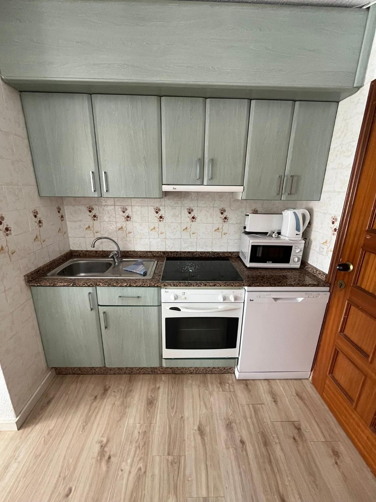 Service Apart Lazaro- Apartamentos Aguamarina 14 Калпе Екстериор снимка